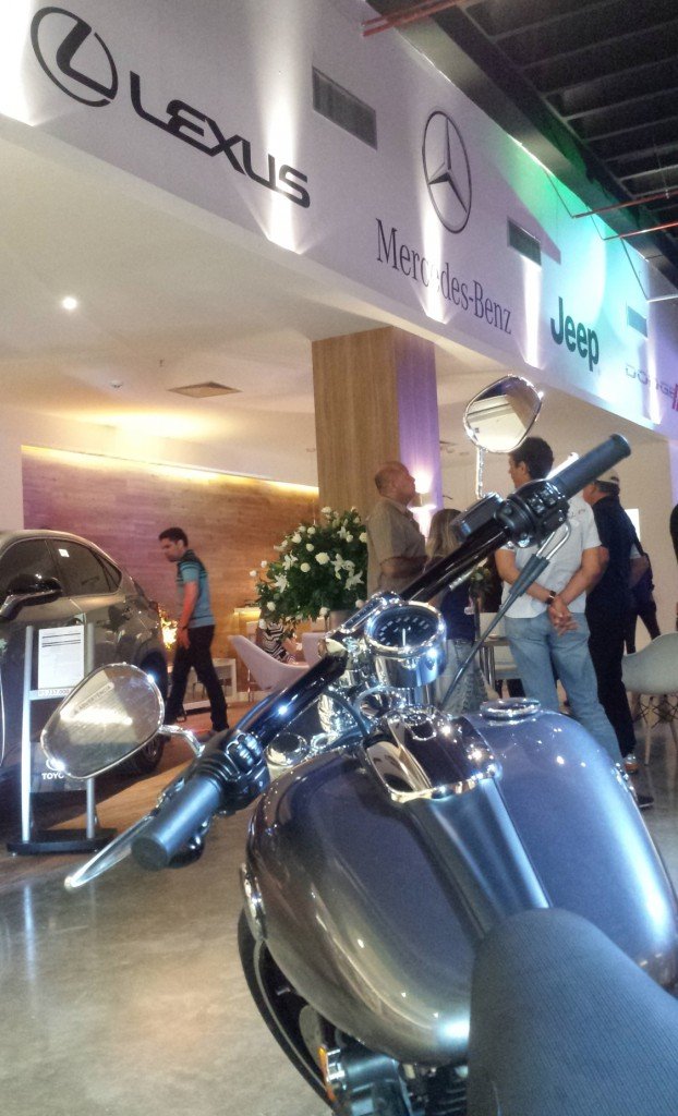 Grupo Newland abre loja de veículos de luxo no Iguatemi 2 20150423_194944