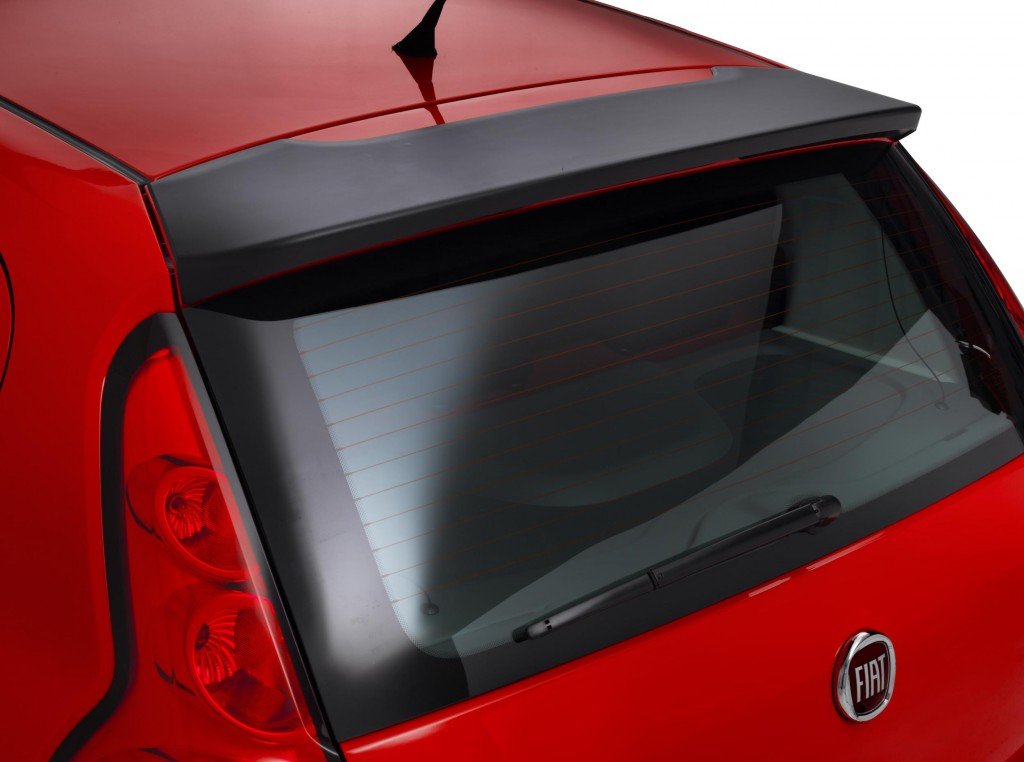 Compacto bem equipado 3 palio_sporting_010