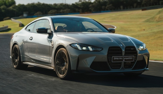 BMW M4
